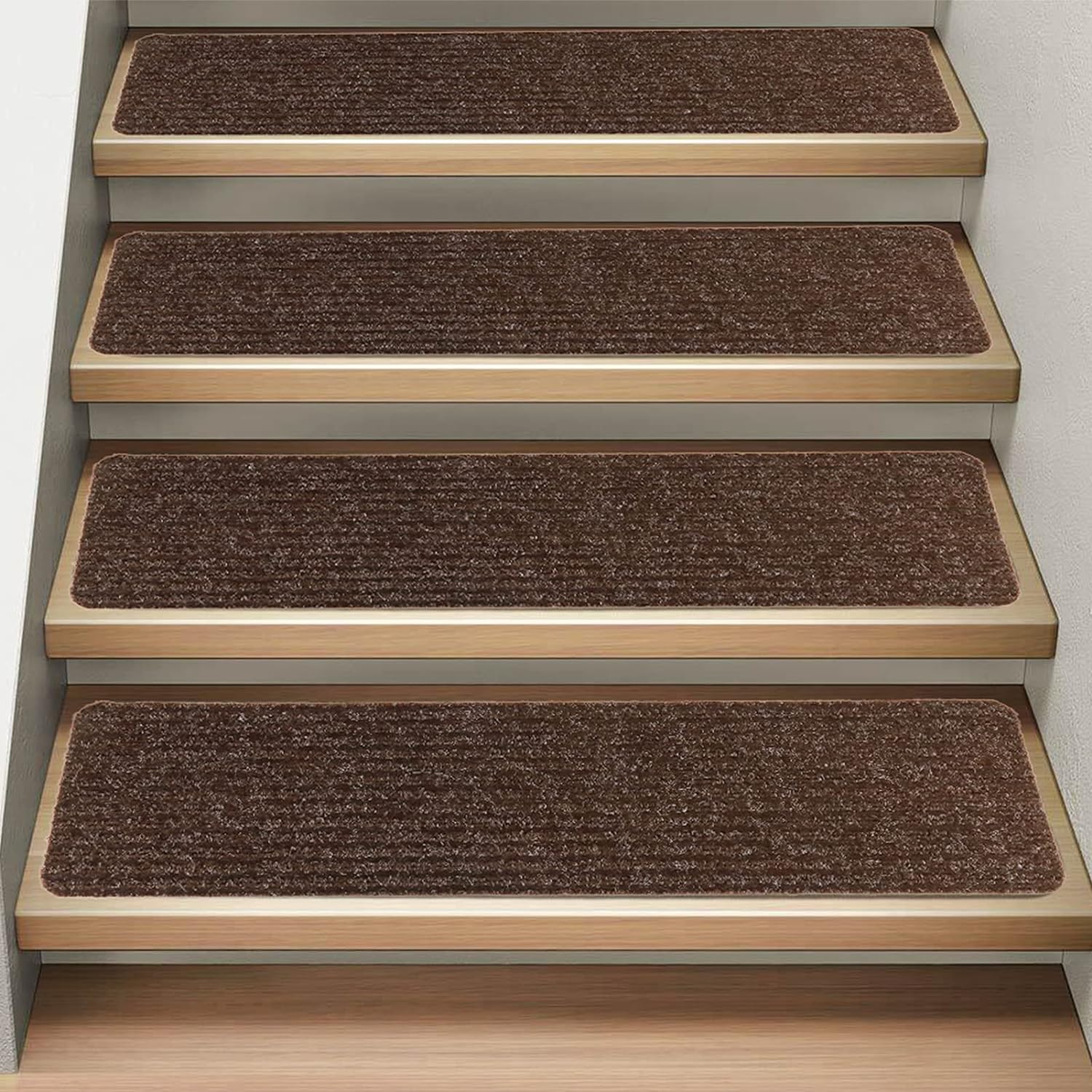 Подступенок ДПК. Ступени Леруа Мерлен для лестницы. Противоскользящие накладки на ступени Леруа Мерлен. Коврики ковролиновые на ступени лестницы. Купить накладки на лестницу
